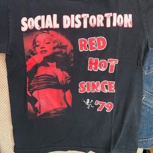 Social Distortion tee